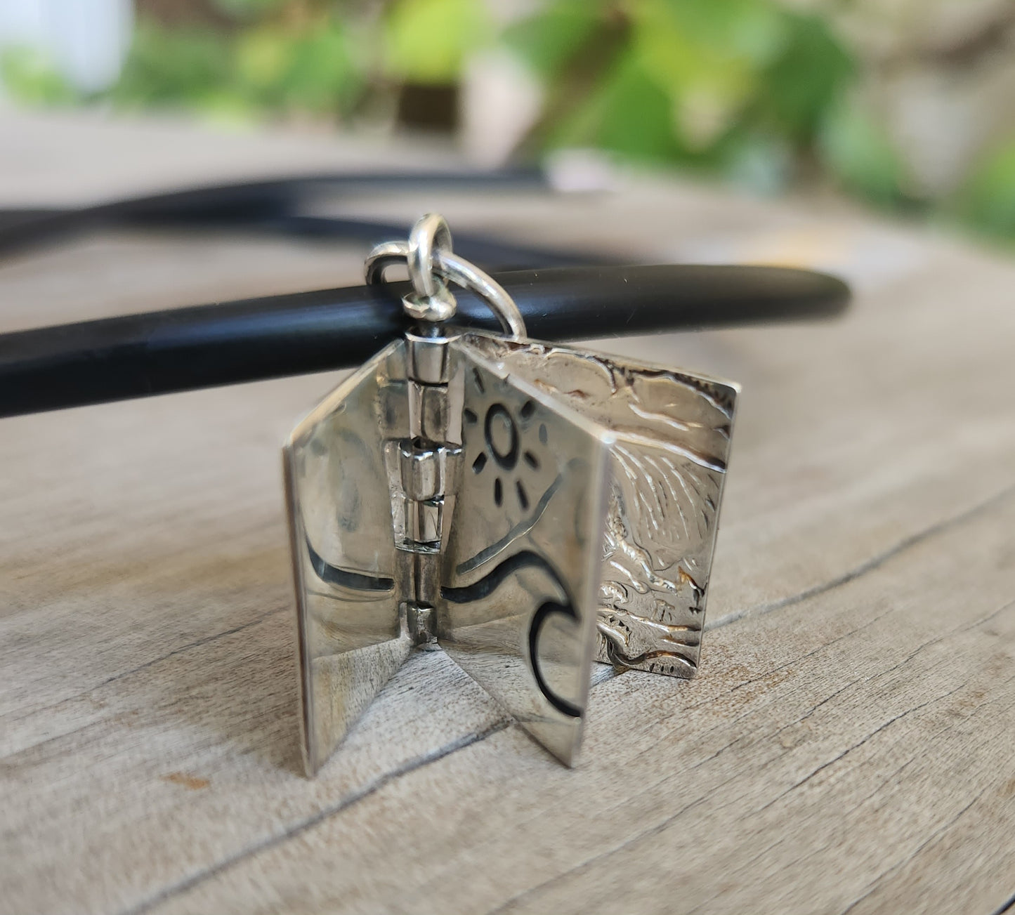 Wave surf story pendant,925 sterling silver,moveable surf book,marine medallion,fishing,dolphin, surfer,sea, diver,snorkelling pendant,sailor, wave,surfer,surf,beach jewelry,handmade,