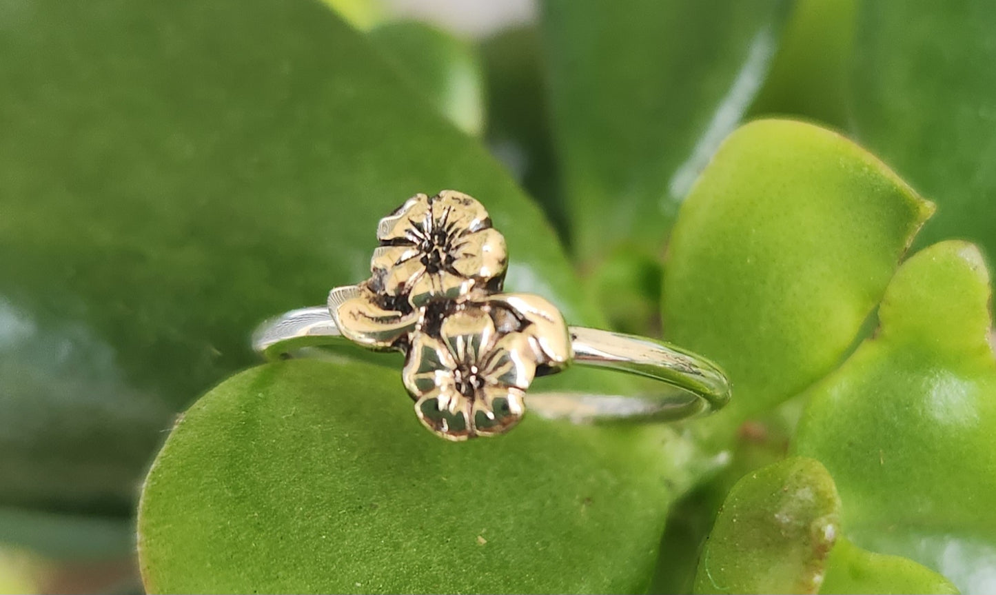Two tone stacking ring,solid 9k gold flower on sterling silver band,mixed metal flower ring,