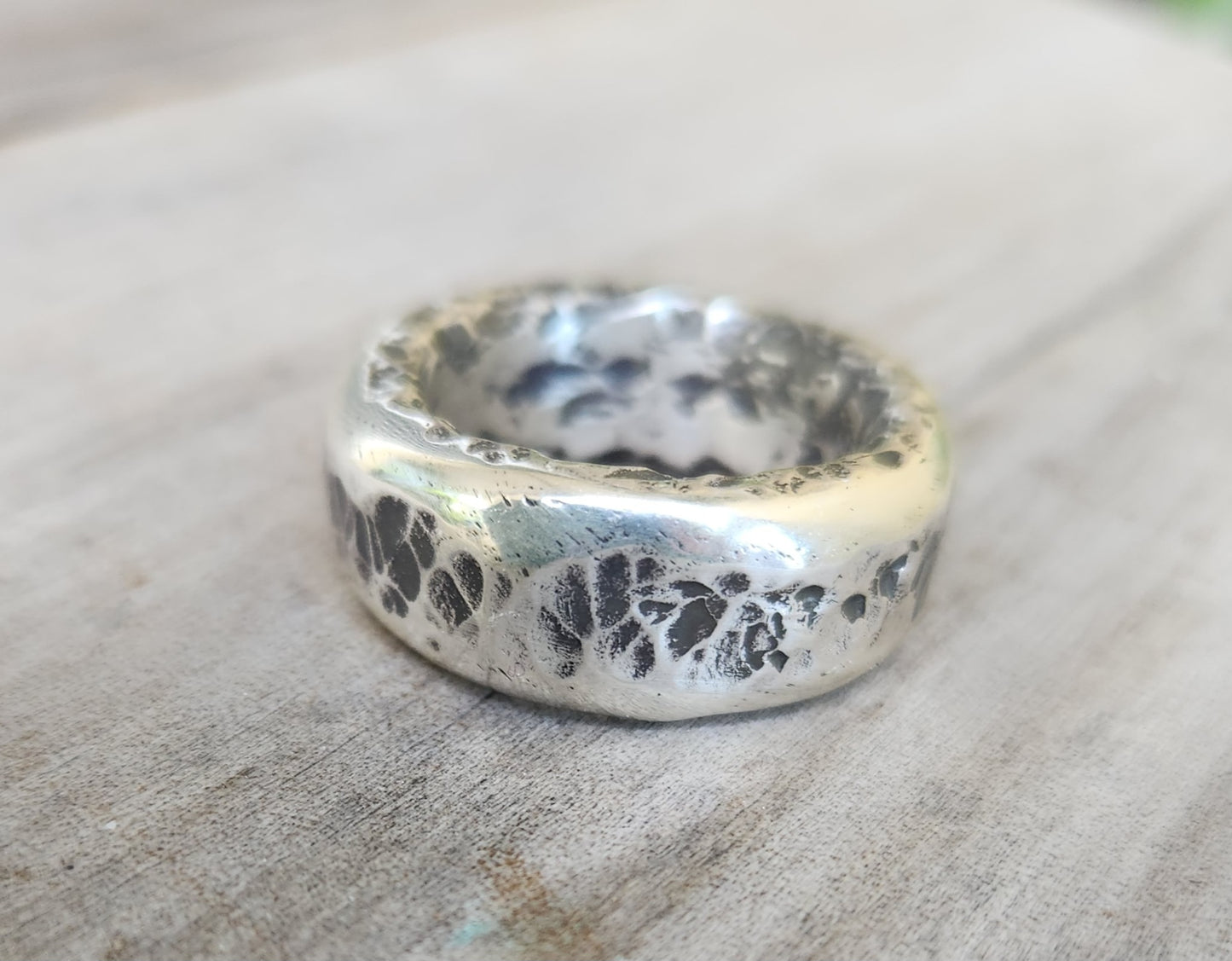 Wide mens ring,sterling silver,30gms, heavy rustic ring,chunky hammered thick band,steampunk, chunky wedding ring, dress ring
