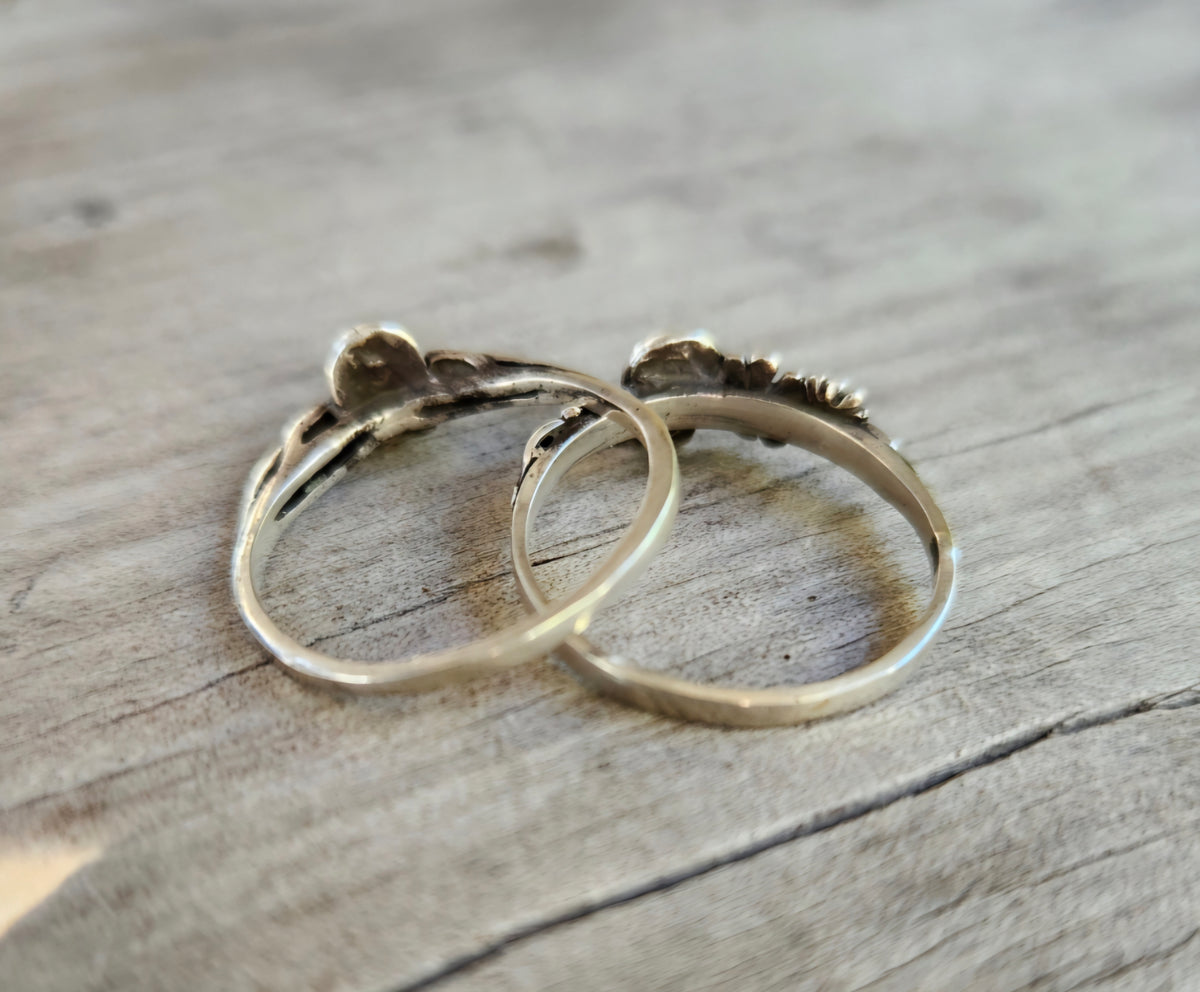 Small pinkie skull ring,925 sterling silver,tiny skull band