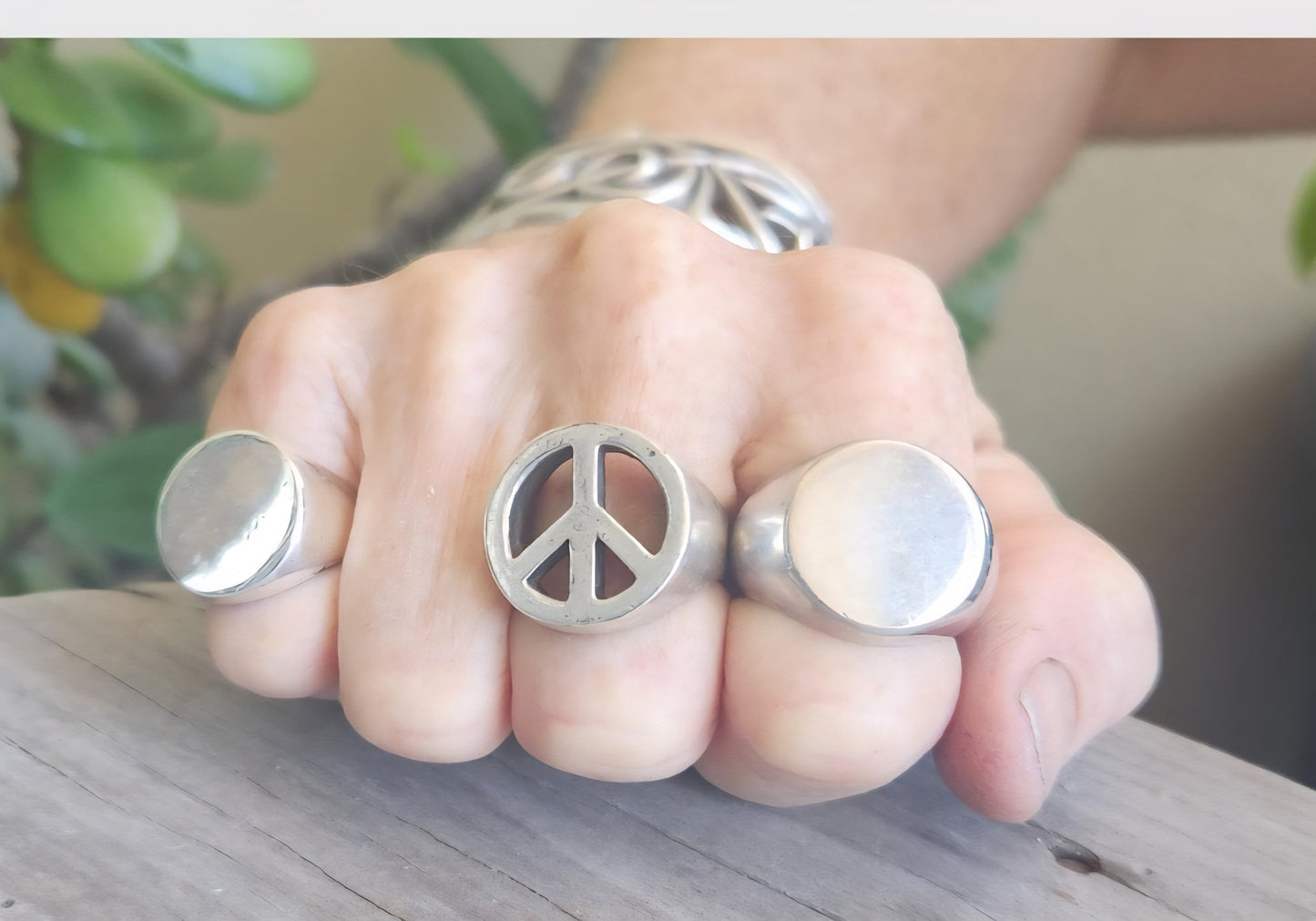 Large Round signet ring,925 sterling silver,20gms solid plain heavy wide ring