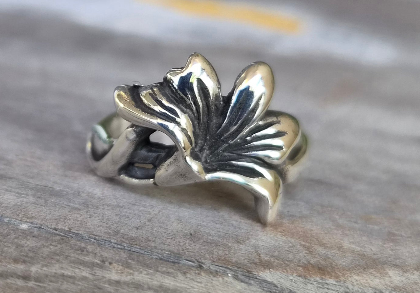 Silver lily flower ring,925 solid sterling silver not,art noveau woodland,