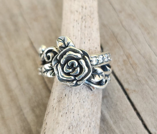 rose ring,Sterling silver,white stones,cz,steampunk, gothic, art nouveau,gypsy, victorian,vintage,rockabilly,hand made,vines,flower,wedding,