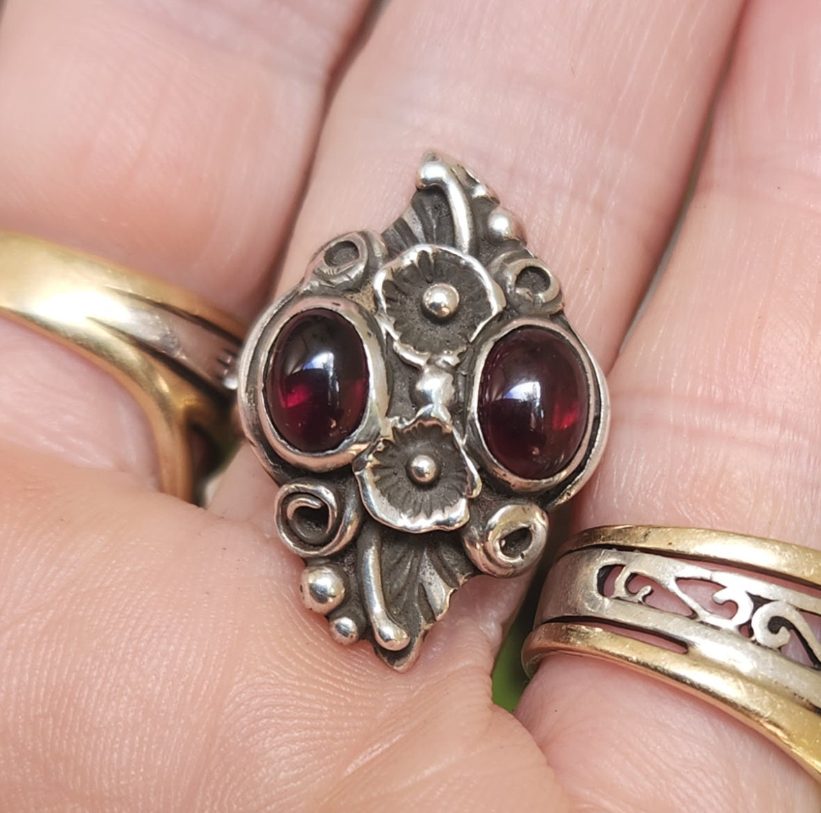 Garnet ring,leaf ring, sterling silver, flower,rockabilly,long ring,boho,gypsy,tribal