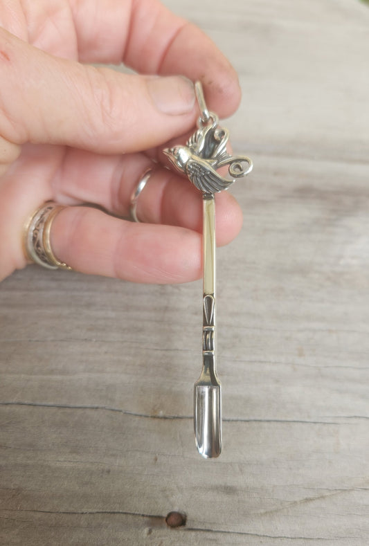 Swallow spoon,925 sterling silver,snuff,Hopi,mapacho spoon,rap-ee pendant,nicotiana rustica,ceremony spoon
