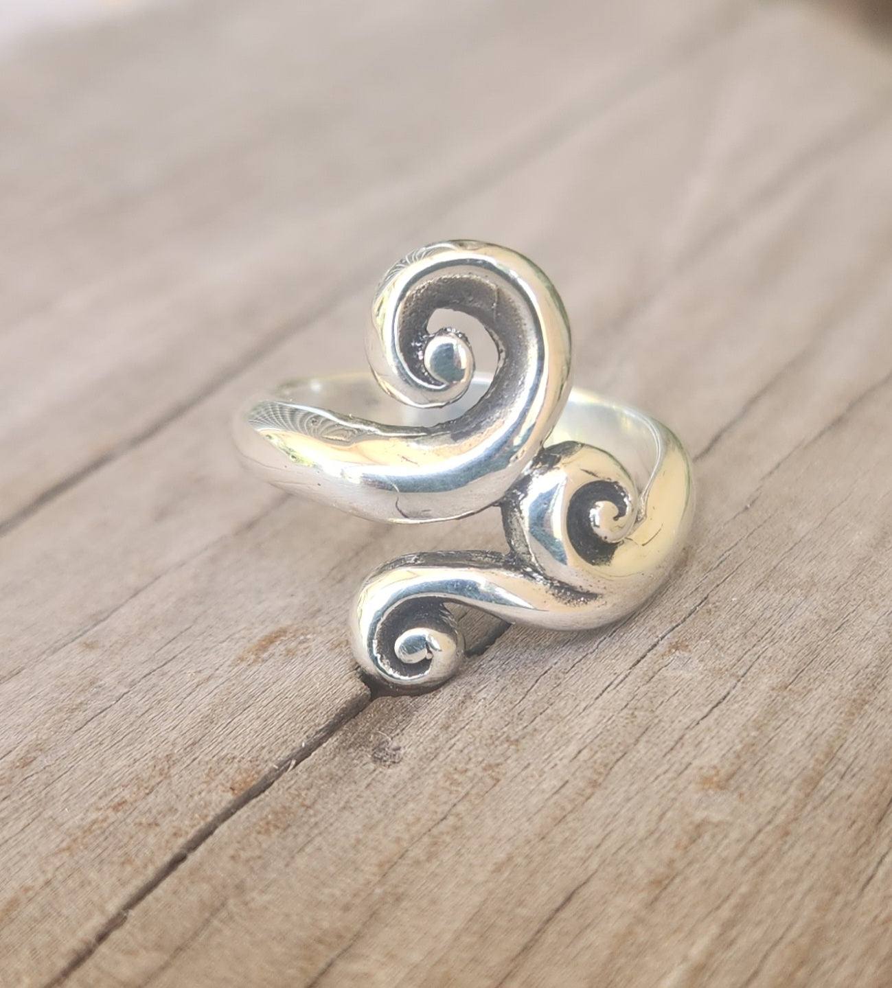 Long silver scroll ring,925 sterling silver,swirl ring,wedding,handmade,goddess,boho,steampunk gothic, art nouveau,deco,celtic,tribal,vintage