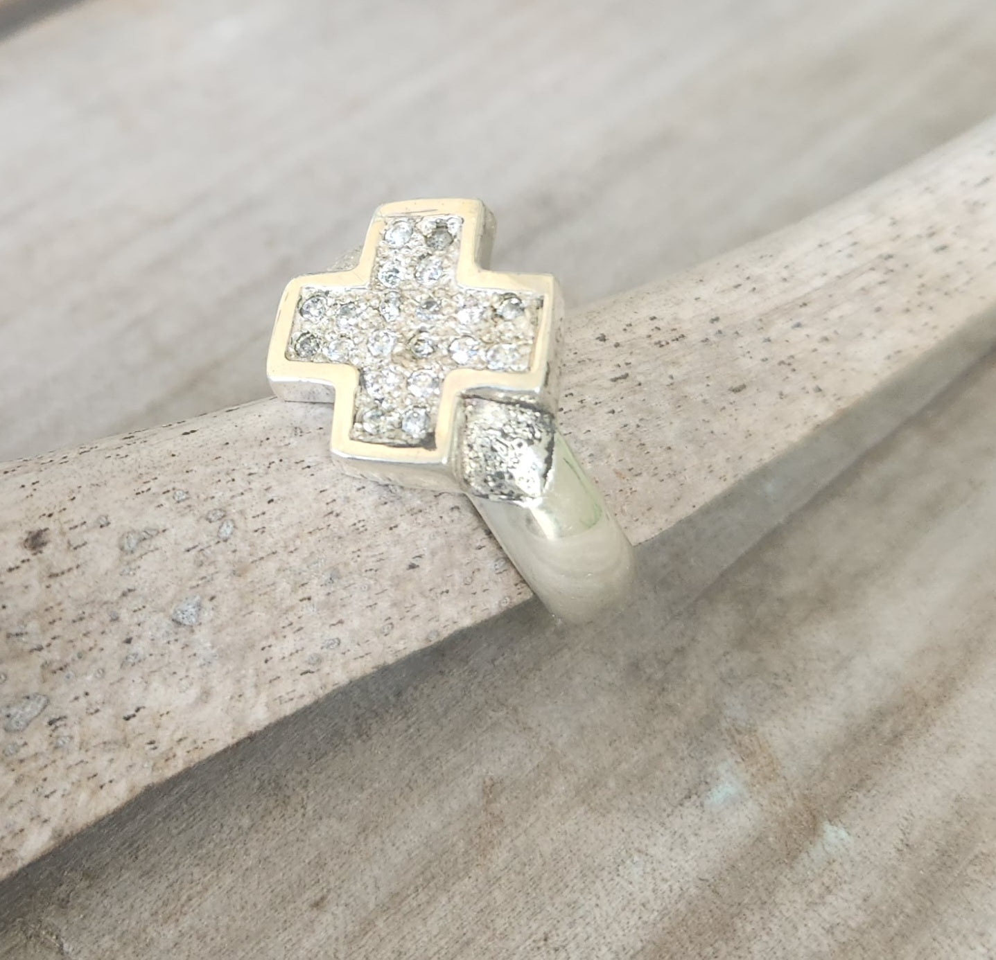 X bling ring,925 sterling silver,cubic zirconia, X gen cross ring,cz ring, X generation.
