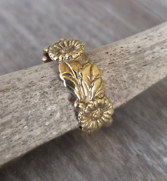 Gold sunflower ring,9ct/9k gold,solid not plated,woodland,