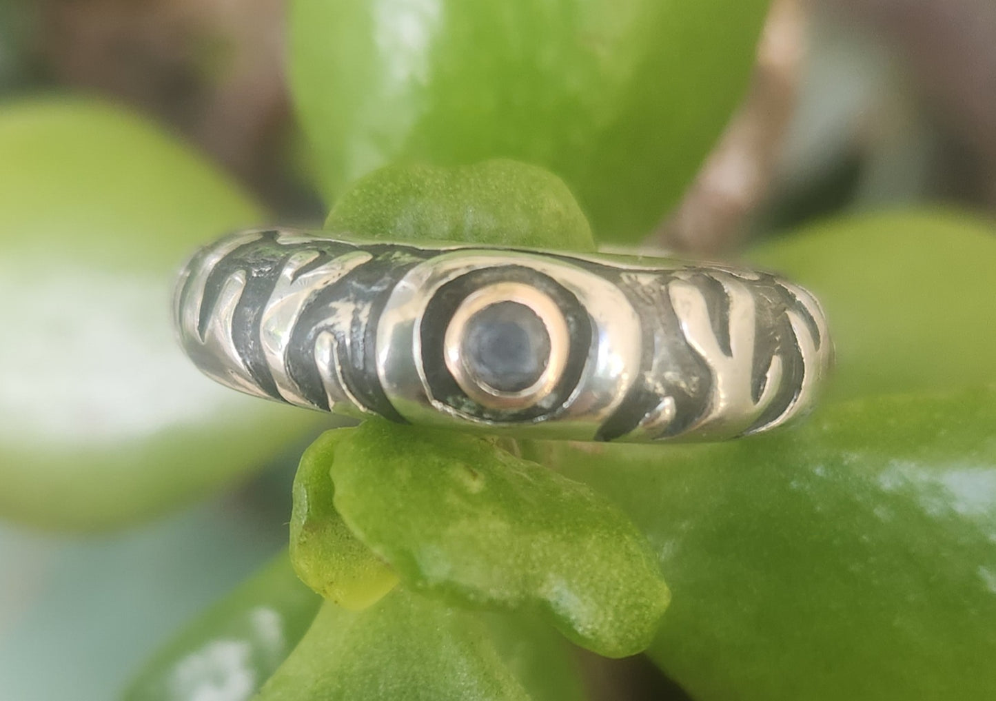 Gold and silver two tone ring,sapphire set in 9k gold,925 sterling silver band,mixed metal