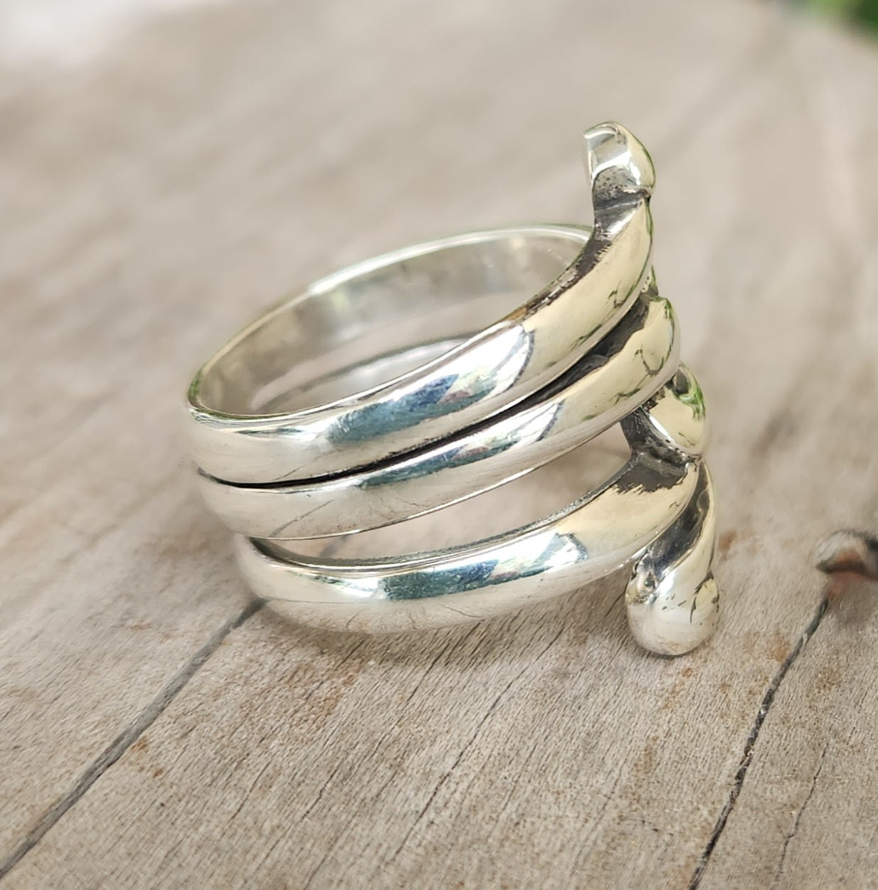 long swirl silver ring,925 sterling,swirl,boho,gypsy,hippy,triple band.
