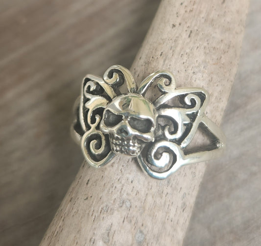 Skull butterfly ring,skull,sterling silver,skull ring, filegree, steampunk, gothic,womens fashion,boho,gypsy,shabby chic,rockabilly,hipster