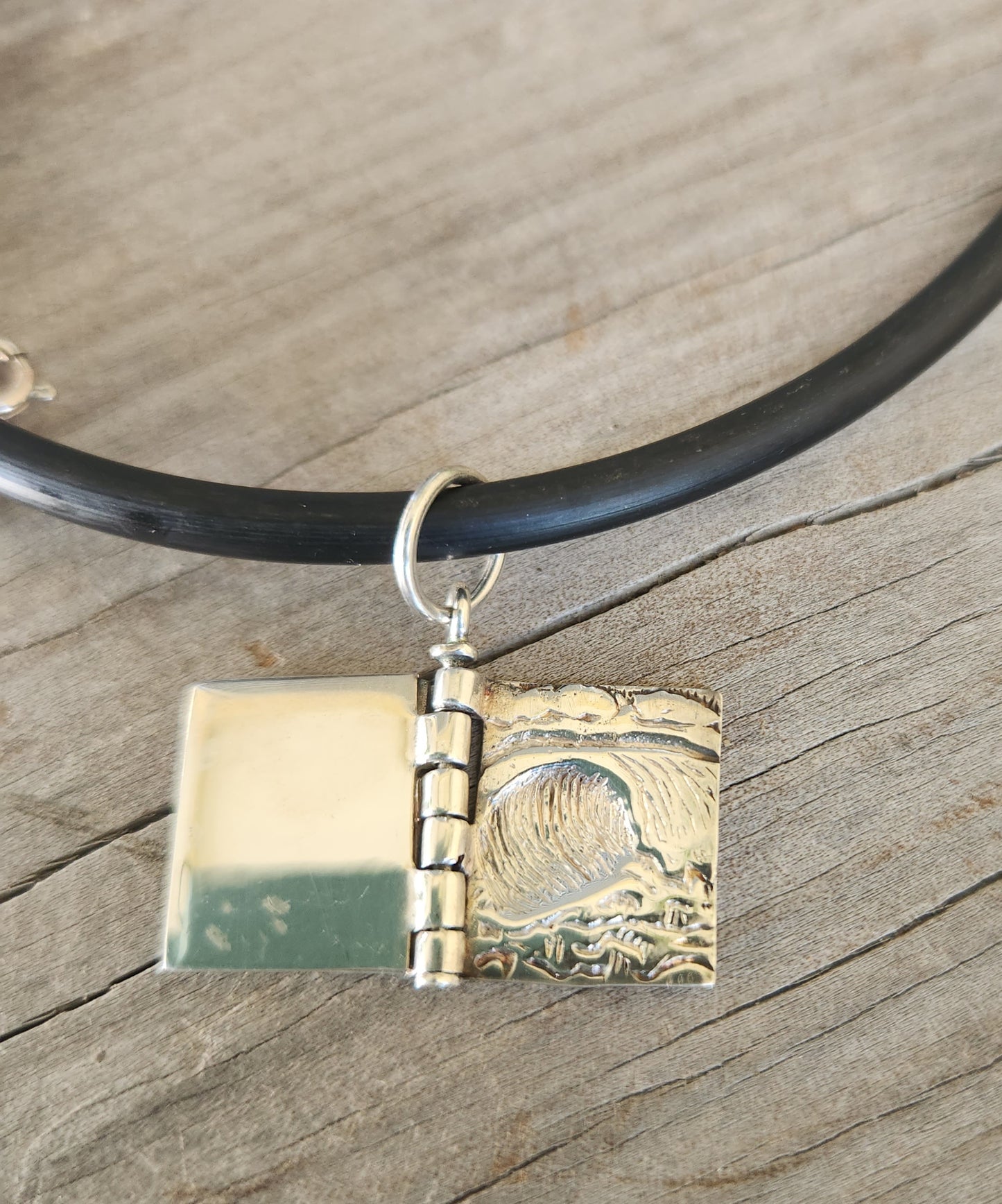 Wave surf story pendant,925 sterling silver,moveable surf book,marine medallion,fishing,dolphin, surfer,sea, diver,snorkelling pendant,sailor, wave,surfer,surf,beach jewelry,handmade,