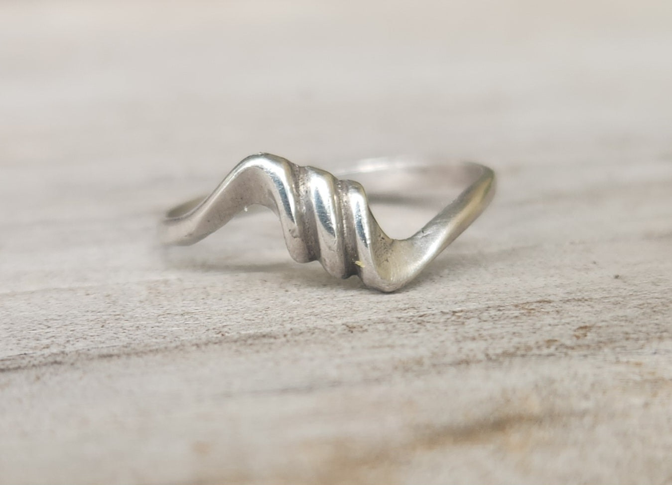 Small silver ring,fine 925 sterling silver,dainty,petite ring,boho