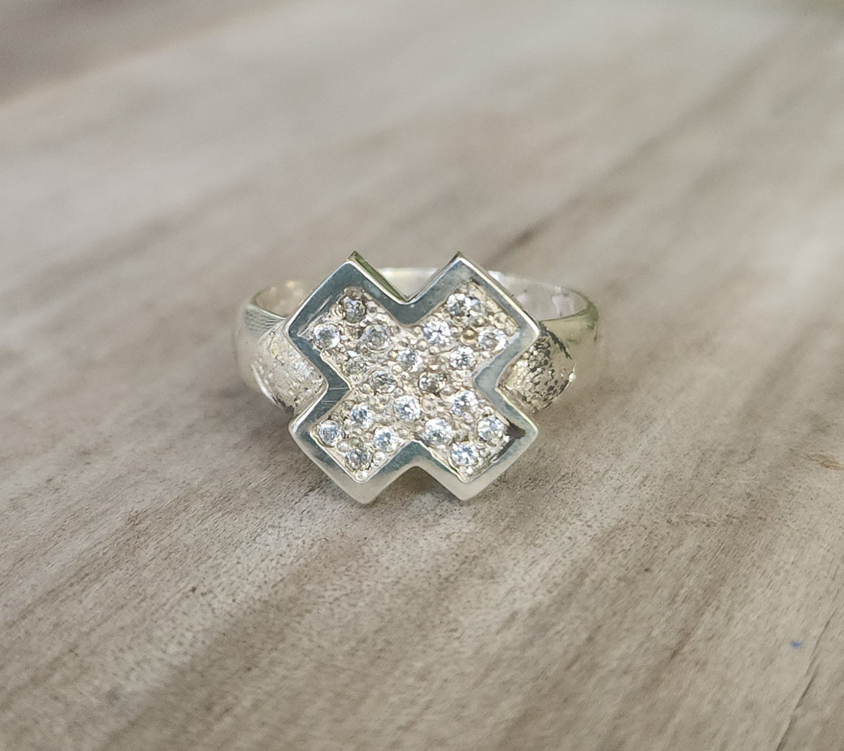 X bling ring,925 sterling silver,cubic zirconia, X gen cross ring,cz ring, X generation.