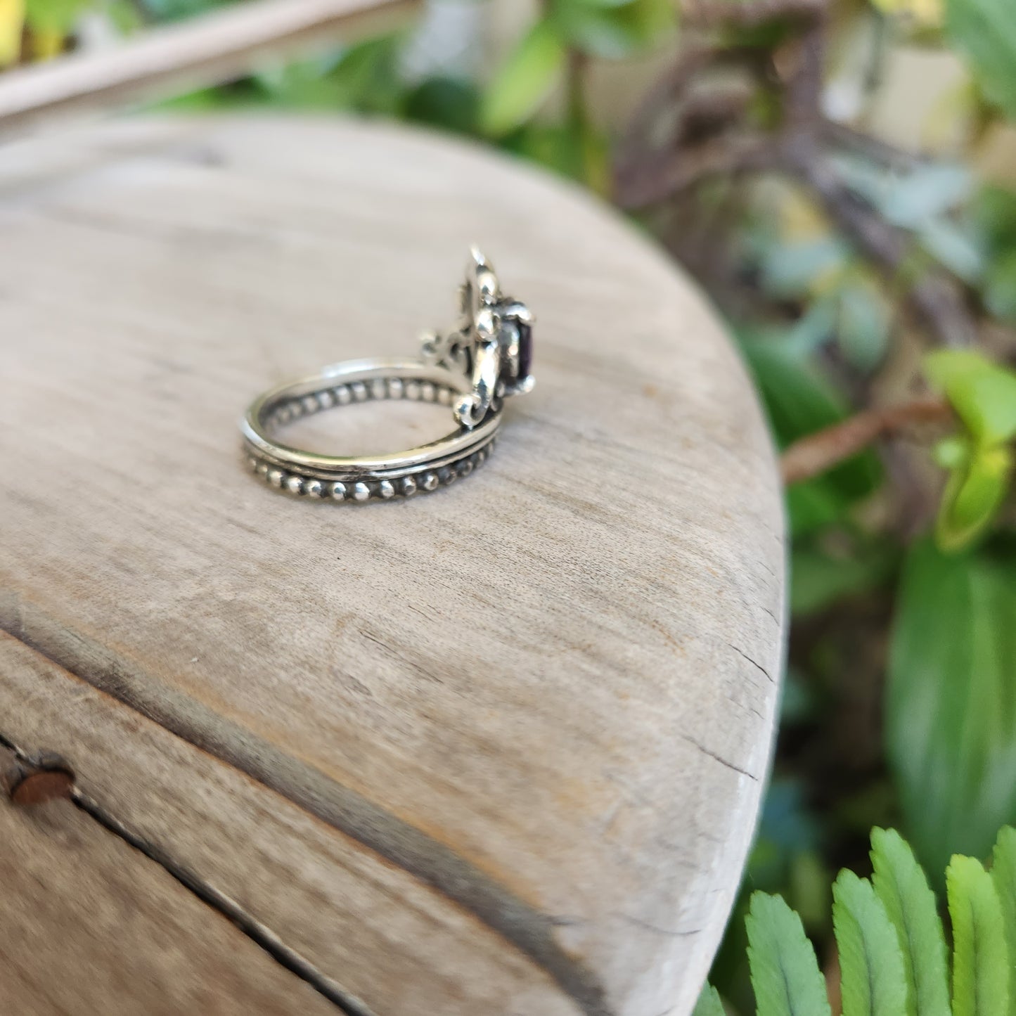 Amethyst ring,vintage scroll,925 sterling silver,fluer d lil crown,steampunk,art nouveau,long ring, victorian,boho,gypsy,handmade,