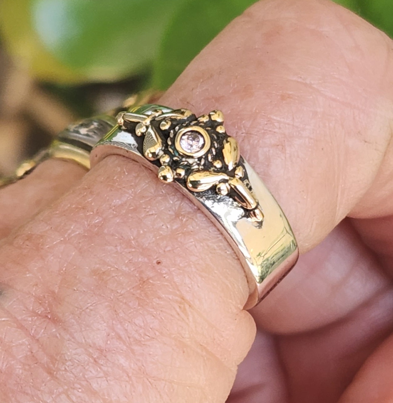Gold and silver ring,9k gold & 925 sterling silver,two tone band,cz, filegree ornate top on silver band