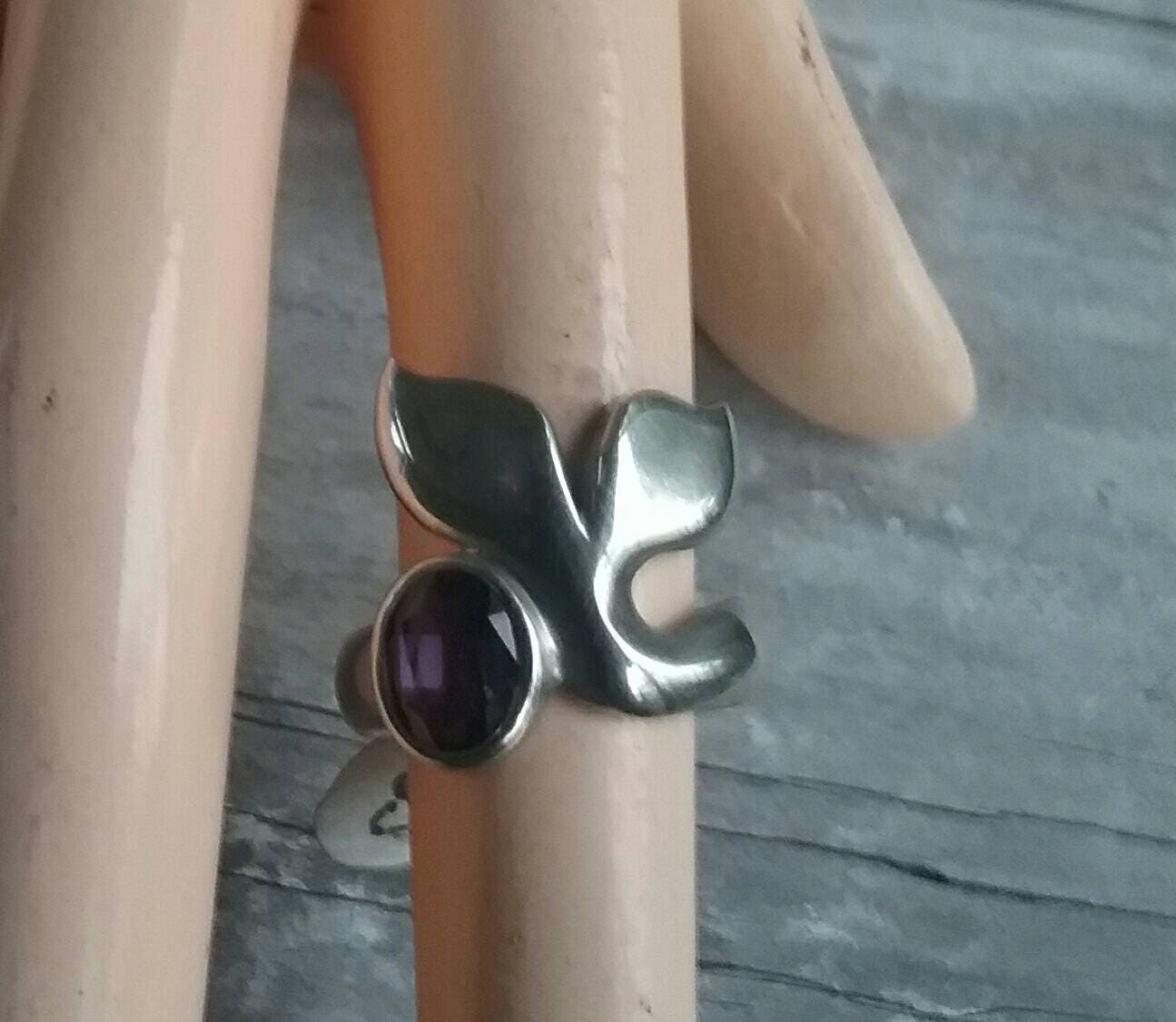 Amethyst Whale tale chunky ring marine dolphin surf sterling silver ring