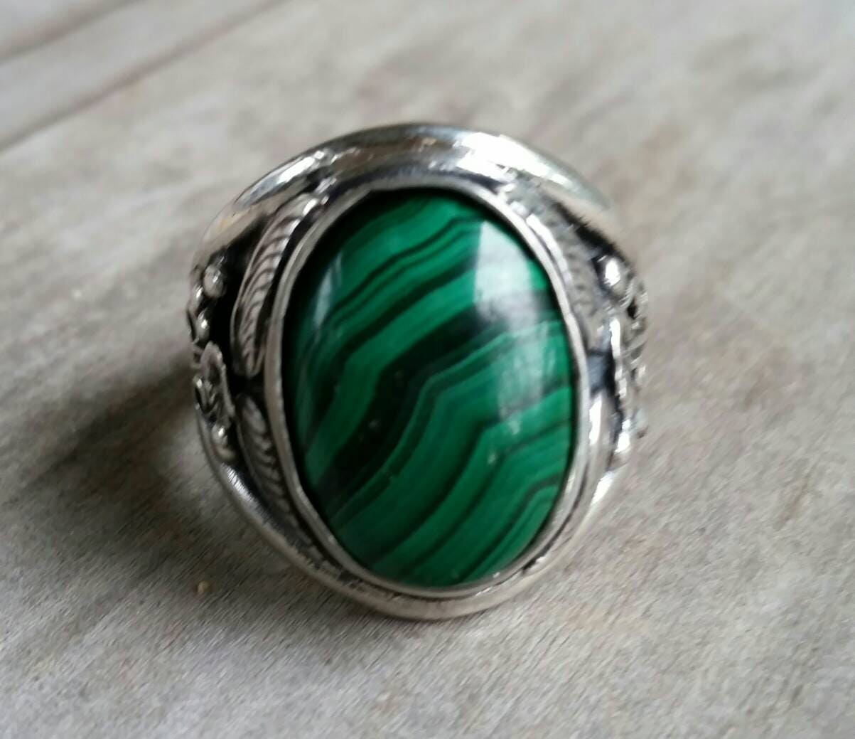 Malachite sterling silver dress wedding dress ring leaf pattern