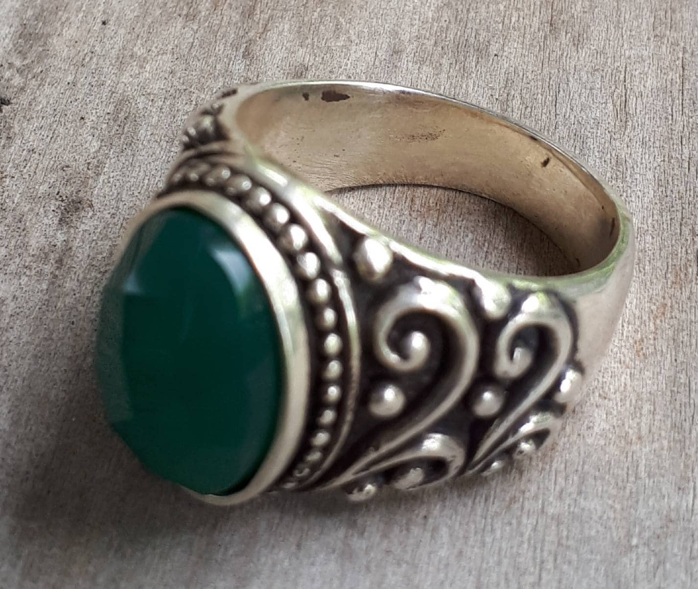 Green onyx sterling silver dress wedding dress ring antique scroll pattern faceted onyx