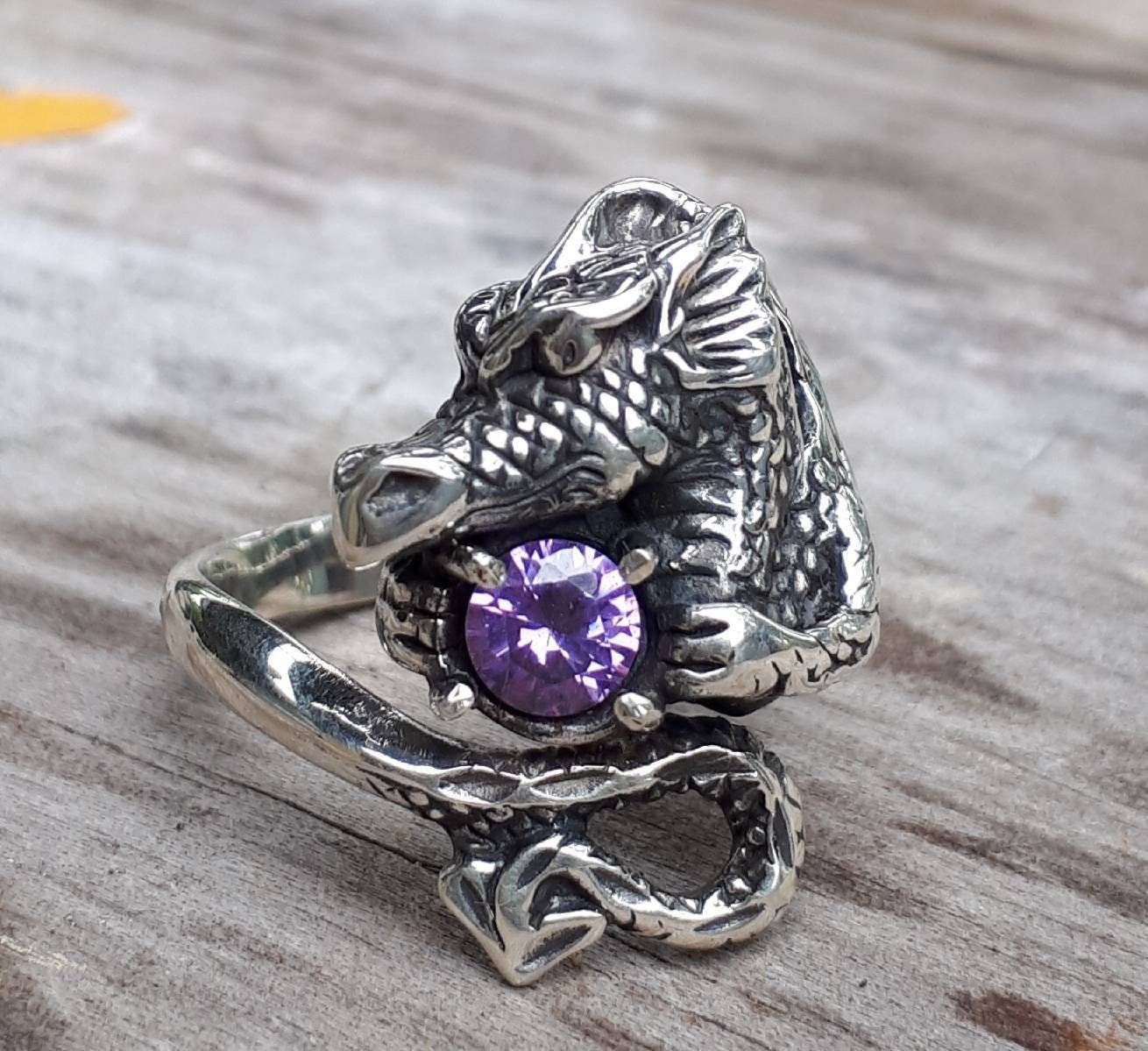 Dragon ring,cz, sterling silver,welsh dragon,fantasy mythical steampunk gothic punk green stone ring