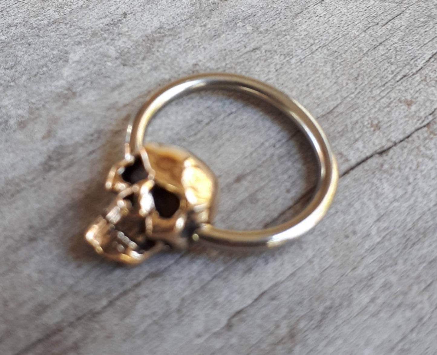 Gold bcr earring,9ct gold bcr,14 gauge gold bcr,gold nipple ring,gold belly ring,eyebrow ring,gold sleeper,pirate earring,gold ball ring,