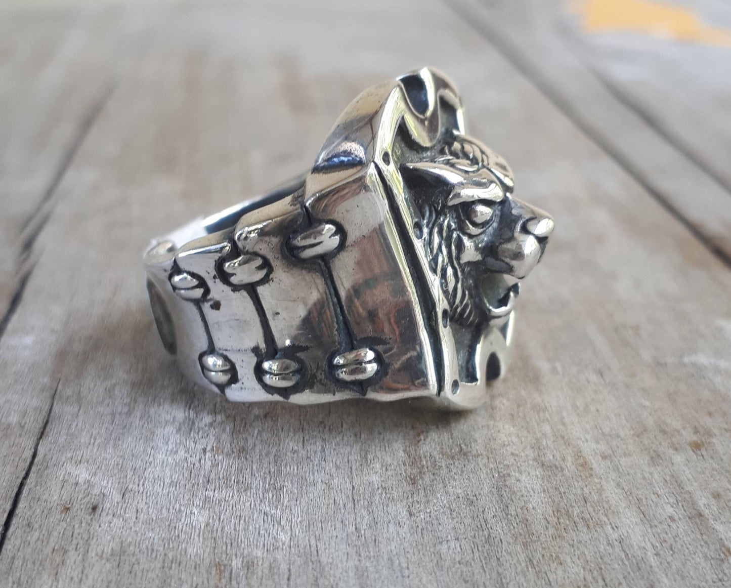 tiger ring,lion ring,steampunk,sterling silver,medievil,Large gothic lion,tiger,victorian,rockabilly,chunky ring,gladiator,Roman,signet ring