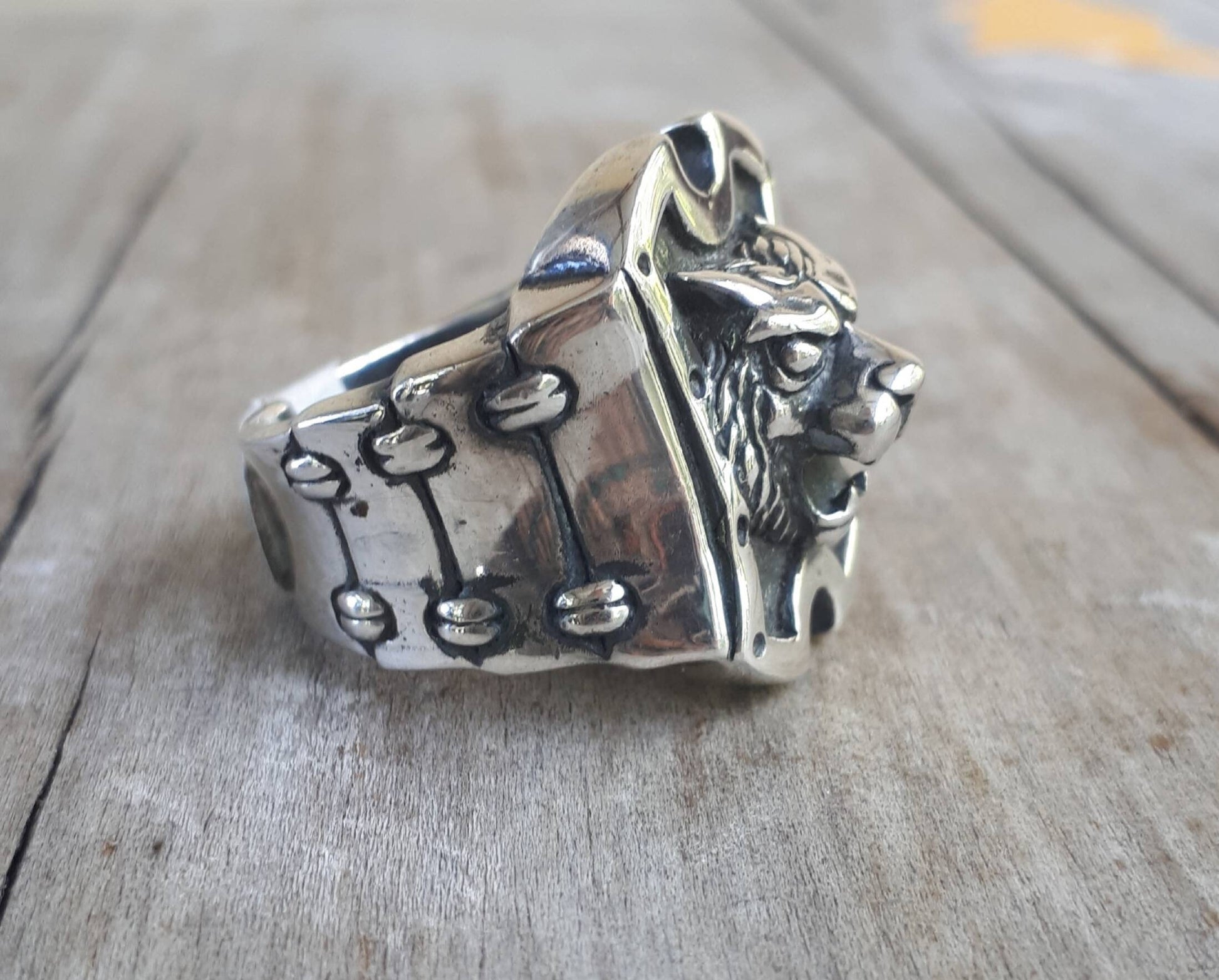 tiger ring,lion ring,steampunk,sterling silver,medievil,Large gothic lion,tiger,victorian,rockabilly,chunky ring,gladiator,Roman,signet ring