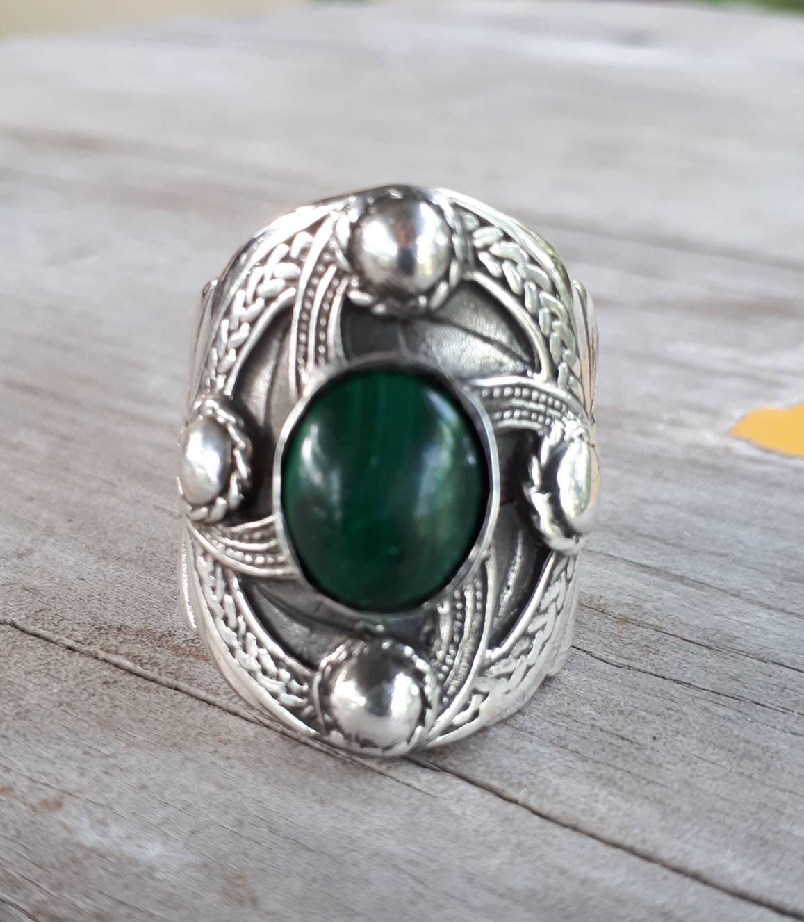 Chunky ring,sterling silver,malachite,celtic ring,medieval,tribal,vintage,large silver ring,shield,steampunk,celtic shield,green stone ring