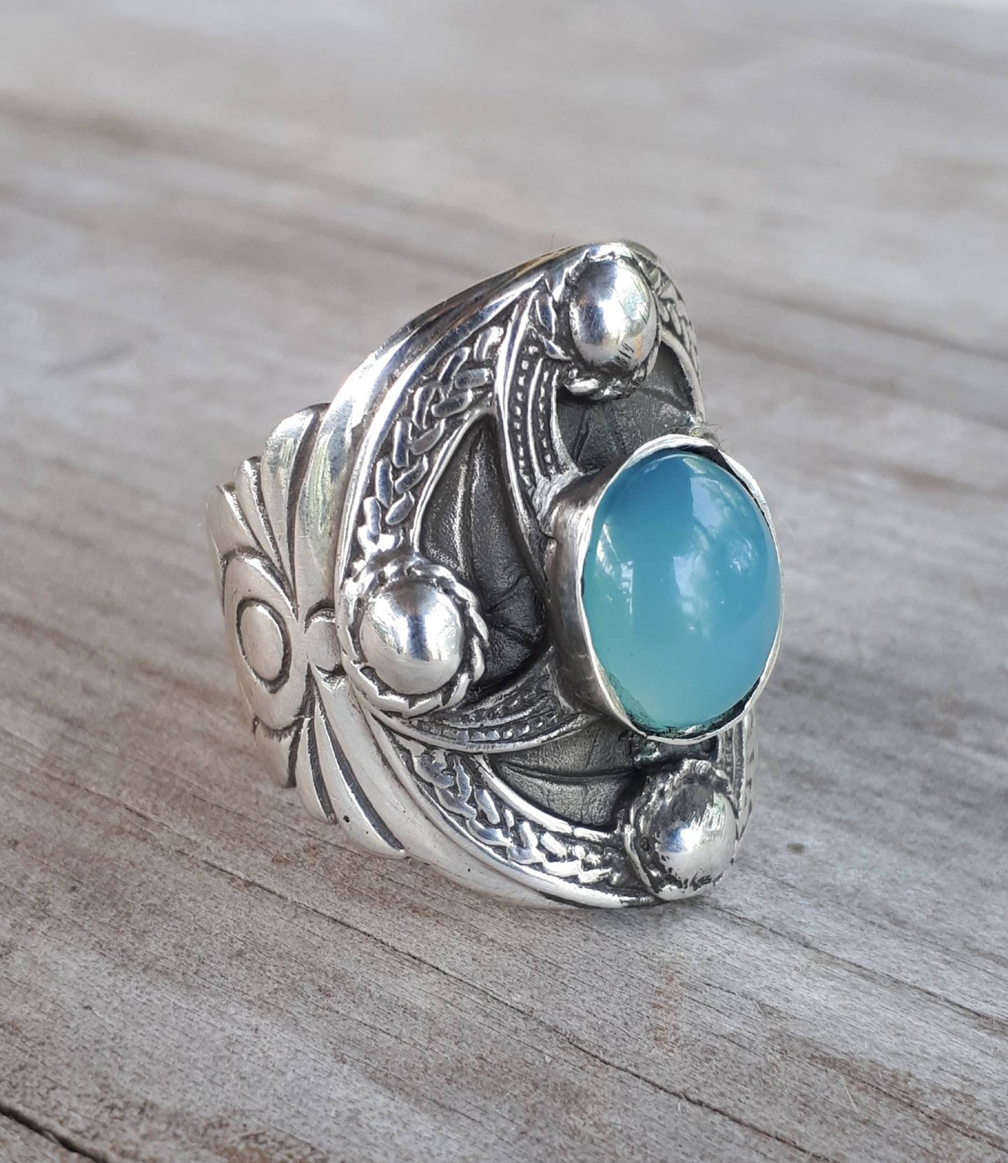 Chunky ring,sterling silver,malachite,celtic ring,medieval,tribal,vintage,large silver ring,shield,steampunk,celtic shield,green stone ring