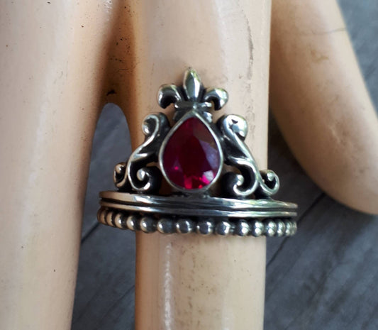 Garnet ring,vintage scroll,925 sterling silver,cubic zirconia,art nouveau,long ring,lavender cz, victorian,boho,gypsy,handmade,crystal