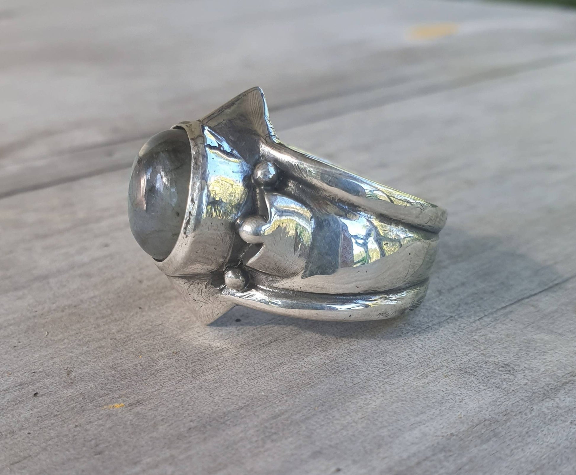Labradorite ring,sterling silver,labradorite, chunky unisex ring,wedding ring,blue green stone,boho,gemstone ring,handmade, retro ,signet