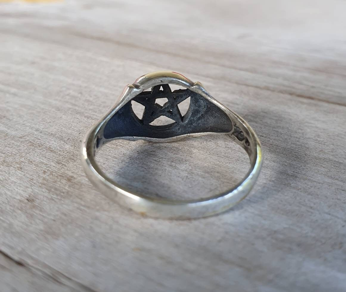 Silver moon pentagram ring