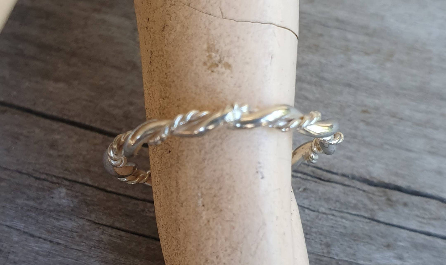 Stacker ring,Twisted wire,Sterling silver,round wire,fine band,boho rings,thin silver ring,pinkie ring,woven wire ring