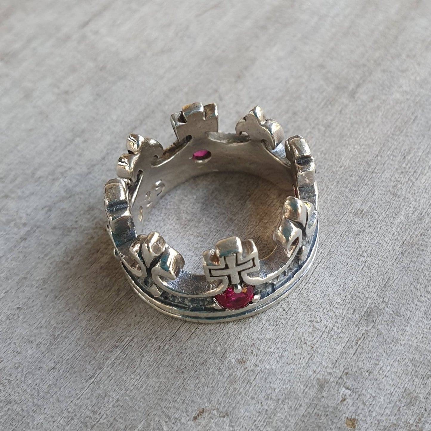 crown ring,sterling silver,garnet,chunky ring,rockabilly, hipster,wedding band,steampunk gothic