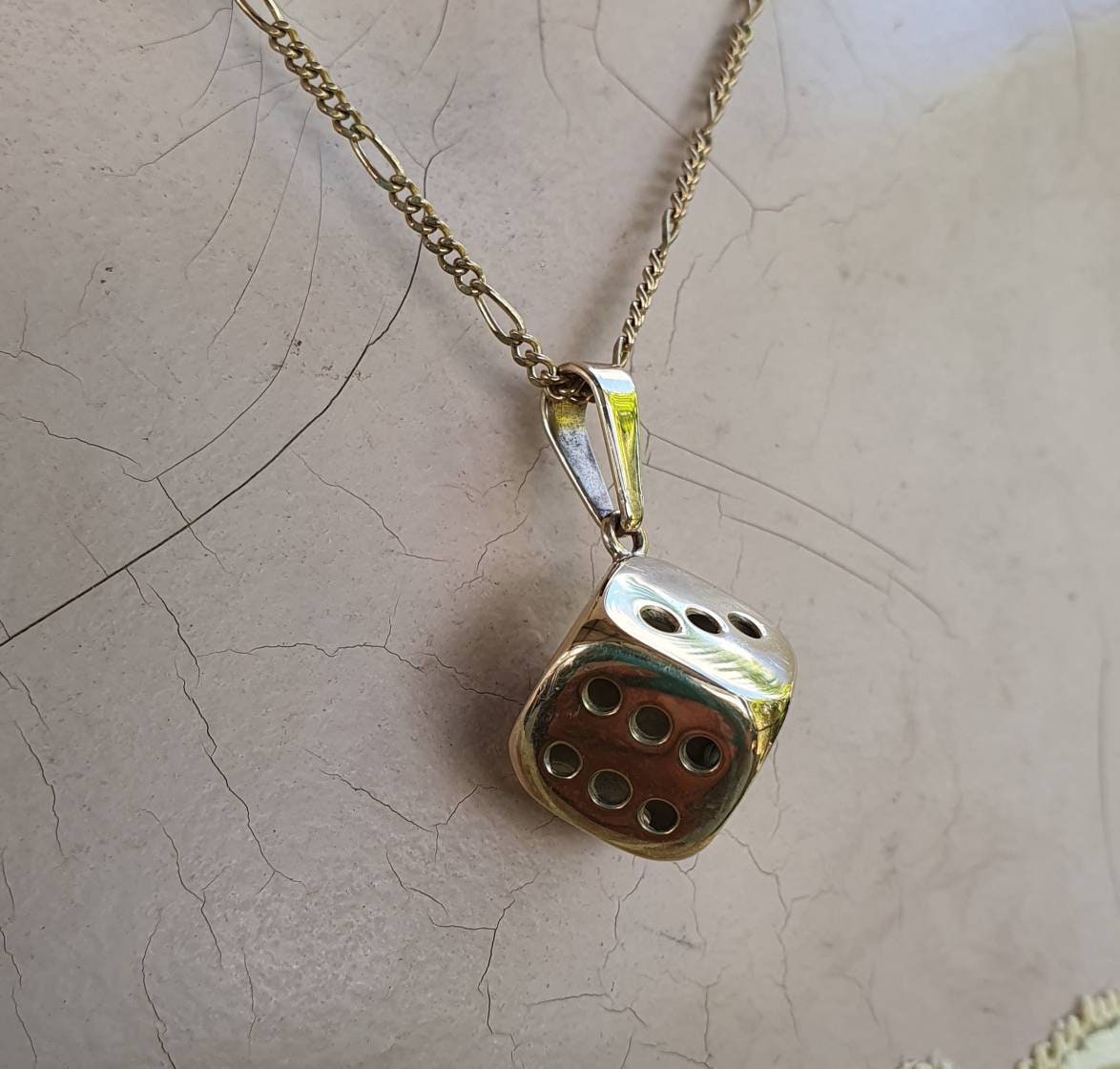 Dice pendant,9ct gold,4 dimensional cube,gambling,casino.roulet,