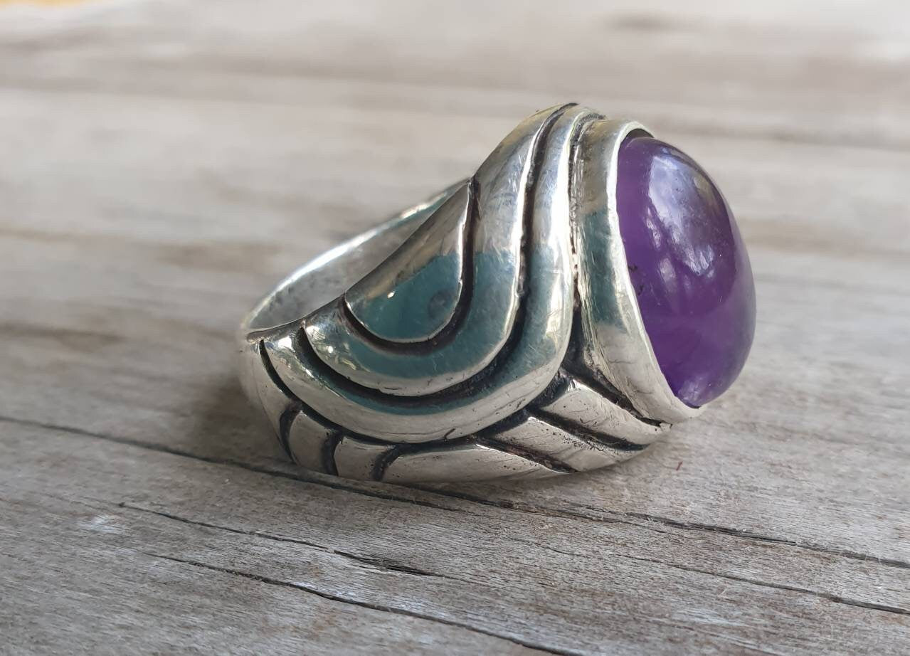Amethyst ring,sterling silver,chunky,heavy and solid,modern bespoke,boho,dress wedding dress ring