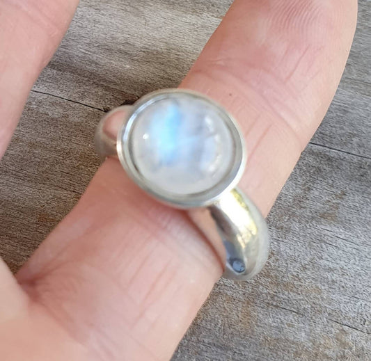 Rainbow moonstone, Sterling ring,sterling silver,chunky solitare,handmade, ring,goddess,boho,solitare ring,new age,