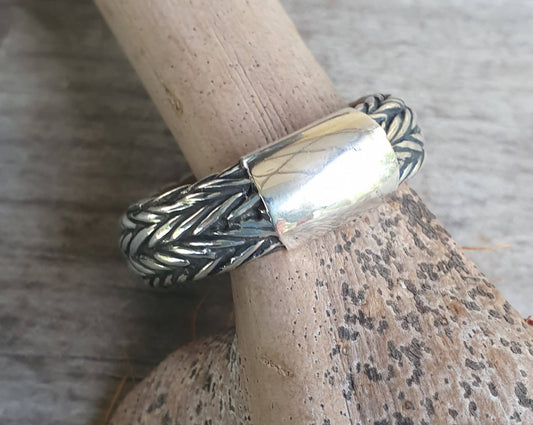 Chunky silver ring,sterling silver,rustic,rounded band,steampunk,mens silver band, industrial Modern,chain,rope signet, wedding ring