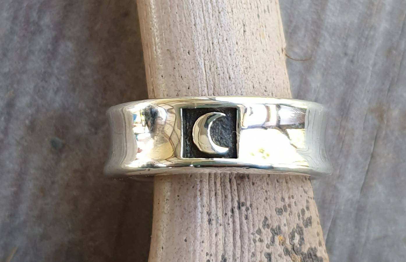 Moon ring,sterling silver with crecent moon,chunky unisex band,goddess ring,