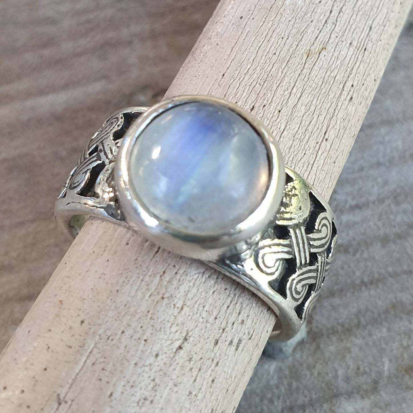 Moonstone ring,Celtic band,sterling silver,tribal,ethnic,Maori, scroll ring,