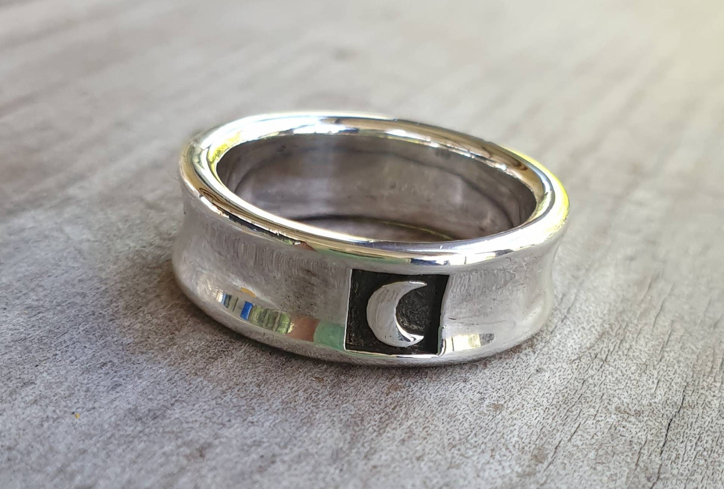 Moon ring,sterling silver with crecent moon,chunky unisex band,goddess ring,