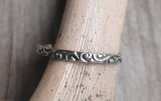 stackers,decorative vintage three tone style bands,sterling silver,brass,copper,handmade,boho vintage scroll,Victorian pattern ring,