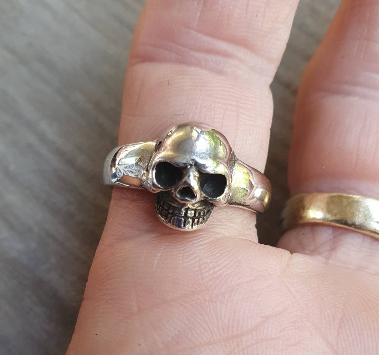Small skull ring,sterling silver, signet,solid skull, steampunk, gothic ,punk,women's skull,skull pinkie,handmade,boho,hipster,rockabilly