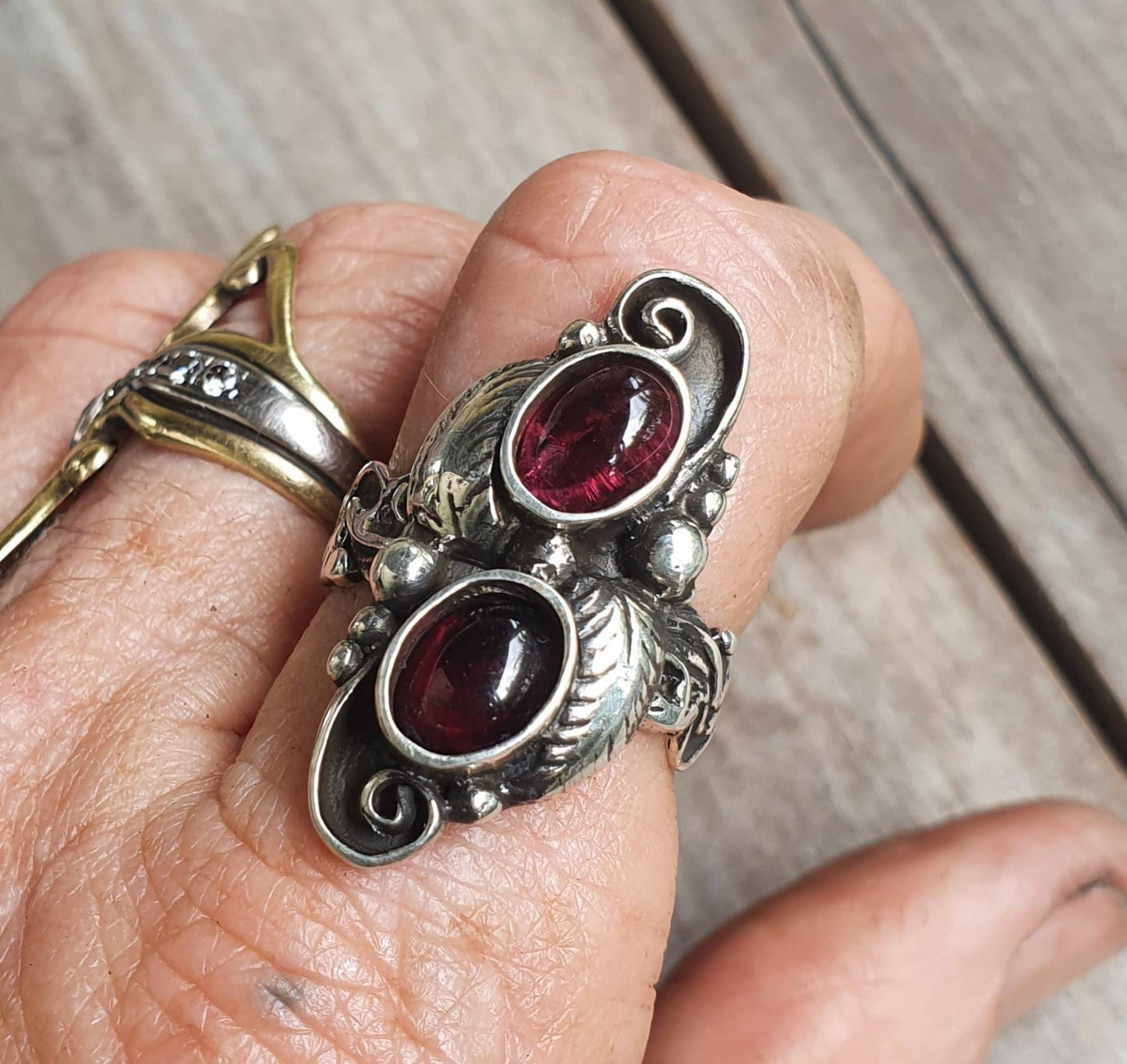 Garnet ring,leaf ring, sterling silver, alternative, steampunk, gothic, art nouveau,victorian, flower,rockabilly,long ring,boho,gypsy,tribal