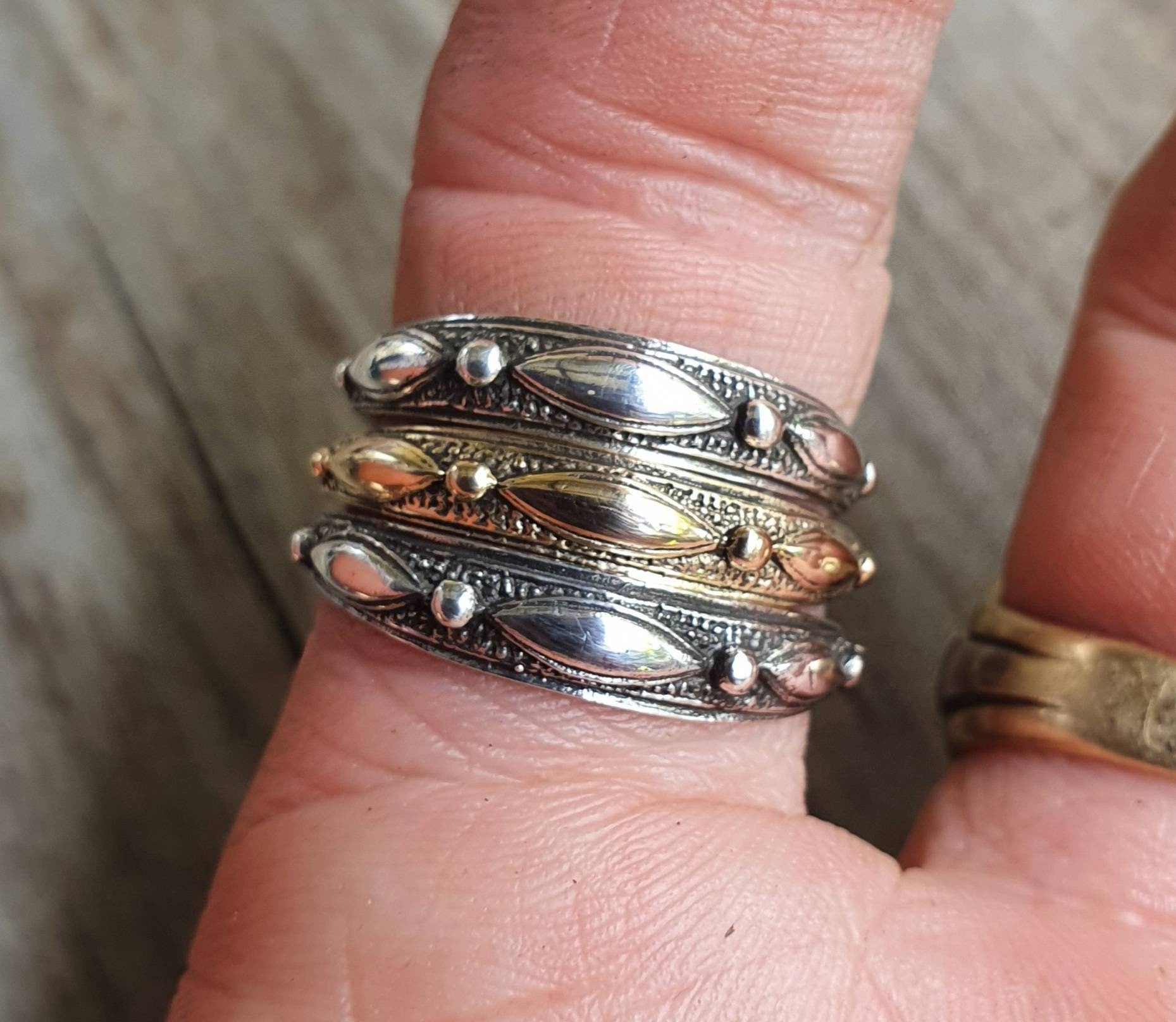 Stacker ring,Sterling silver,tribal,ethnic band,patterened ring,fine band,boho ring,thin silver ring