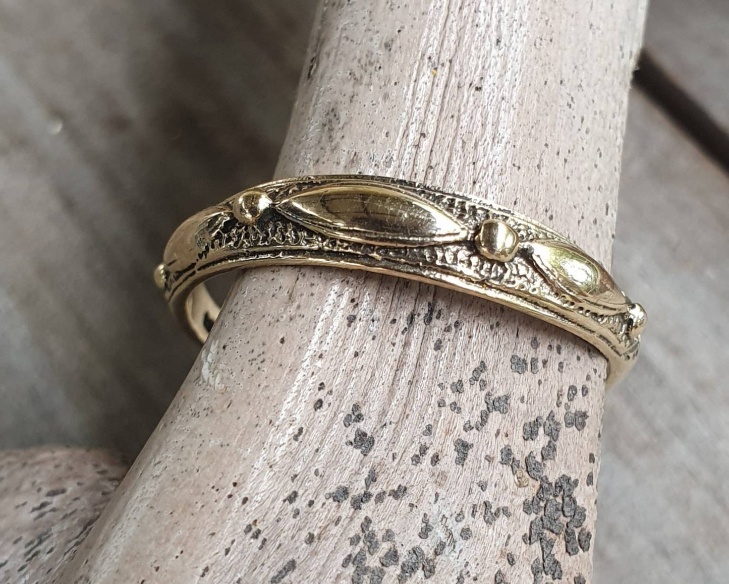 9k gold  stacker ring,4mm 9k, unique Stackerable,real 9ct gold band,fine gold band,boho rings,thin ring,