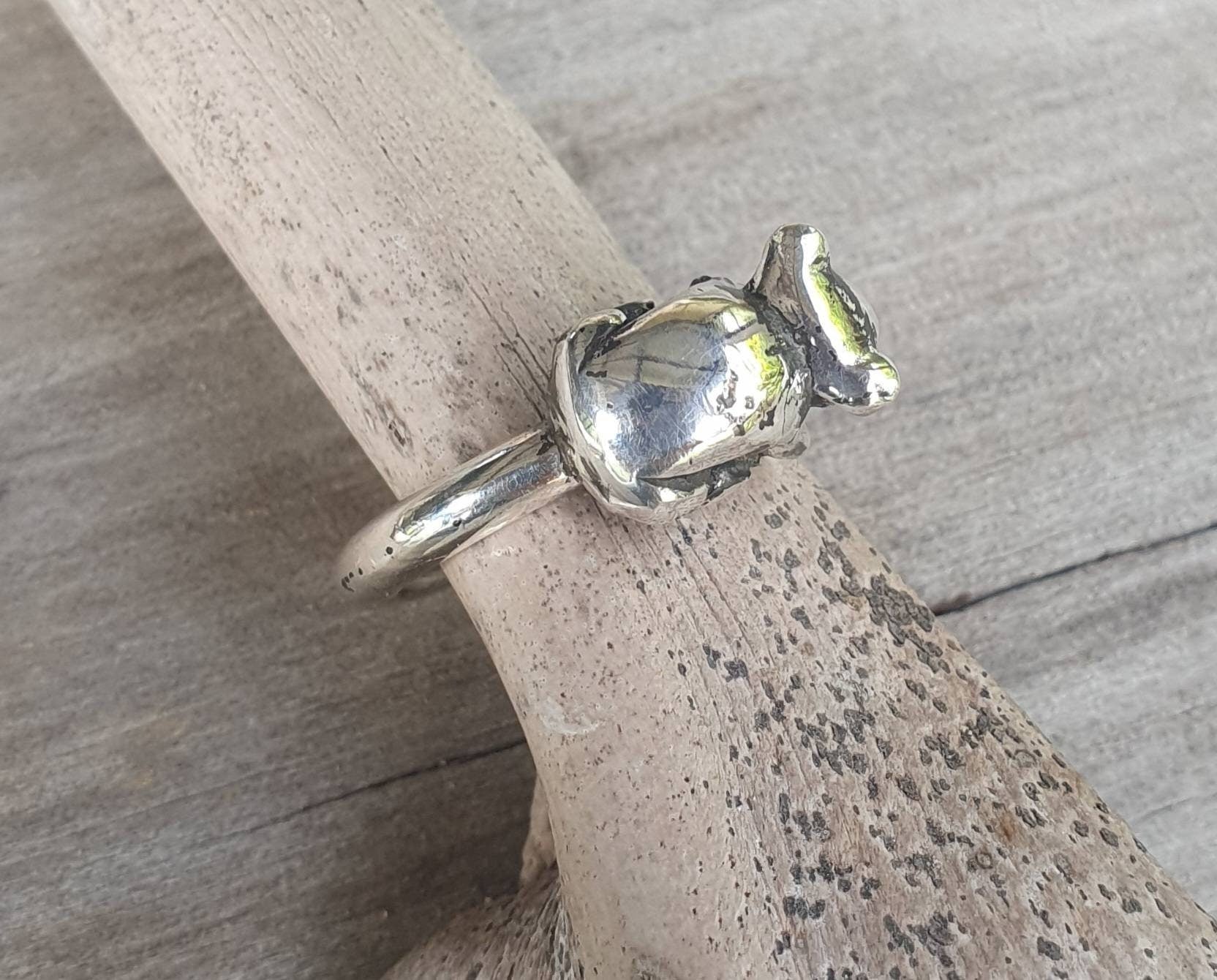 Koala bear ring, sterling silver, bear ring,3mm halo band.