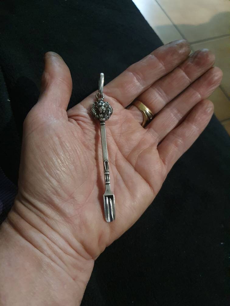 Lion head pendant,salt spo on,small spice sp oon,solid sterling silver, handmade unique, collectors sp oon