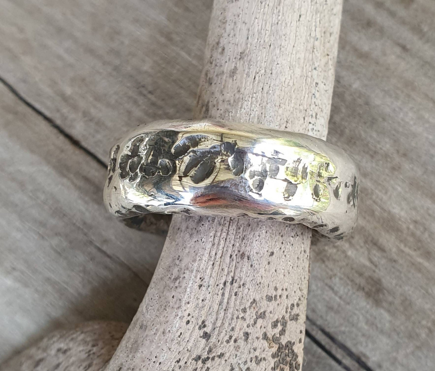 Wide mens ring,sterling silver,35gms, heavy rustic ring,chunky hammered thick band,steampunk, chunky wedding ring, dress ring