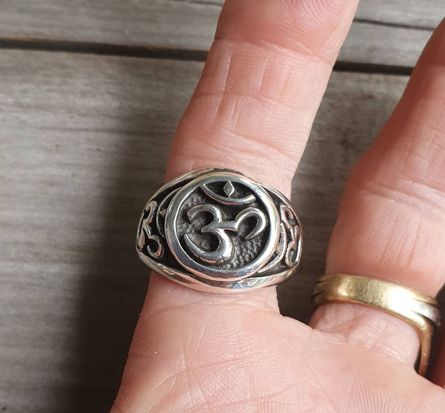 OM ring,sterling silver, yoga,spiritual,budda, hindu, boho,new age,handmade signet ring